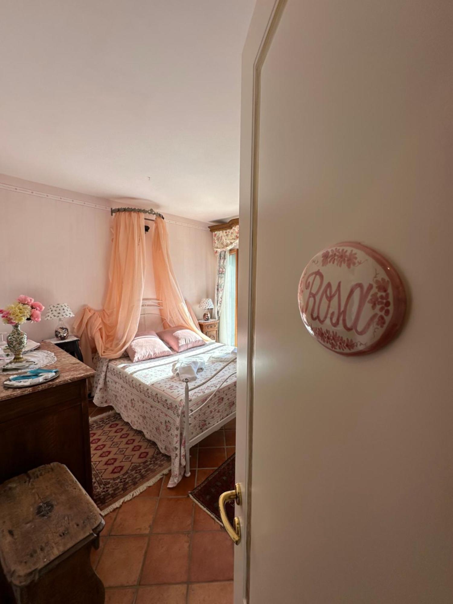 Villa Anna Torria Bilik gambar